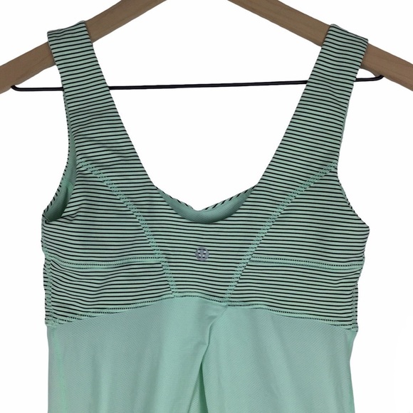 LULULEMON Tame Me Tank Top Fresh Teal Mini Hyper Stripe Loose Fit Luxstreme 2 - Picture 6 of 14